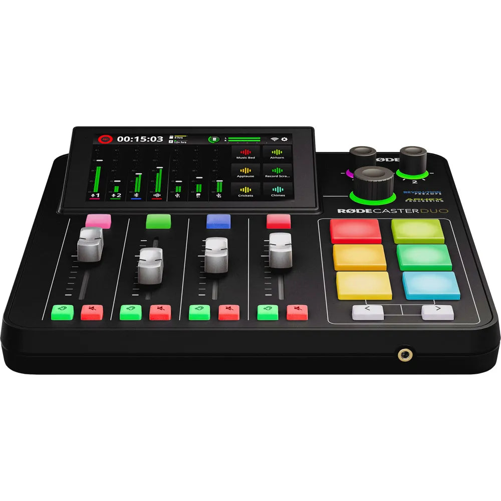 RODE RODECASTER DUO - Compact audio solution for podcasters