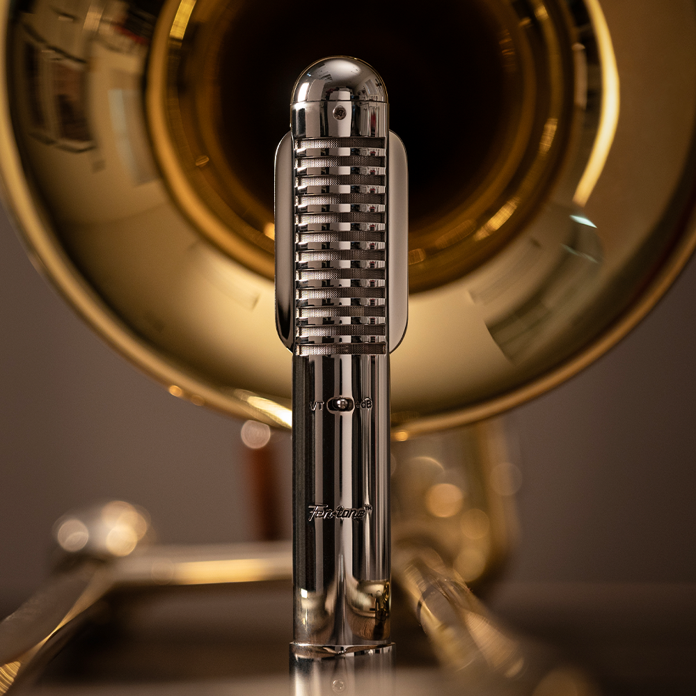 WARM AUDIO WA-FT - inspired by a classic 50s ribbon mic