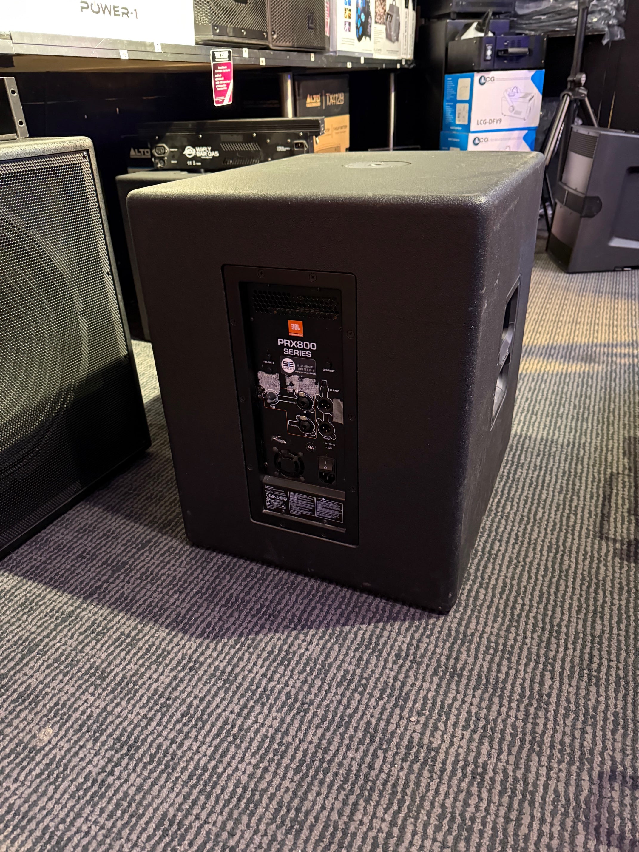 JBL PRX815XFL (Preowned - clean - 30 Days warranty)