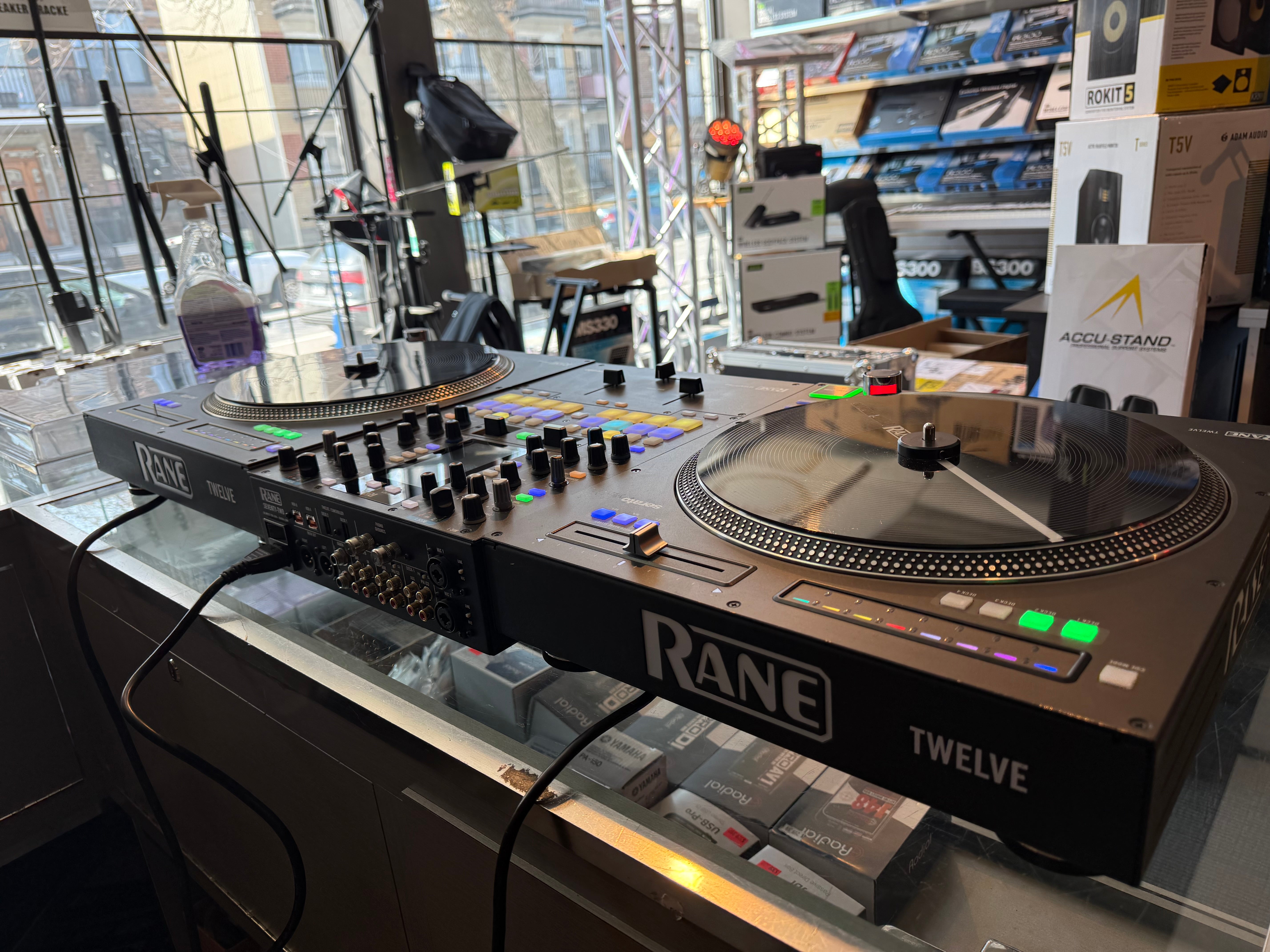 RANE 72 (2) TWELVE KIT (Pre owned - clean - 30 days warranty)
