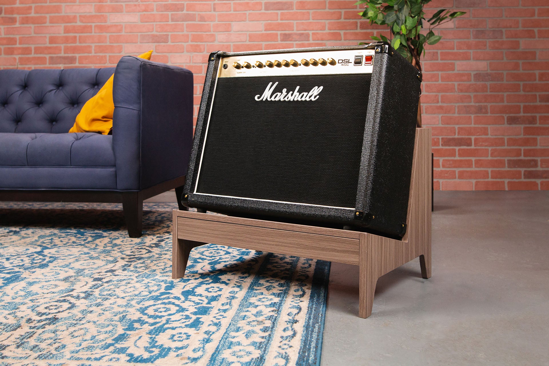 GATOR GFW-ELITEGTRAMPLG-GRY Elite Series Large Guitar Furniture Amp Stand - Grey Finish