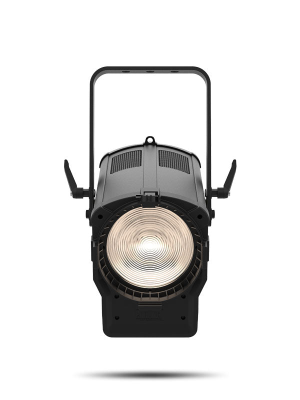 CHAUVET PRO OVATION-F415VW-2 - ideal for theatres and TV studios.- Chauvet Professional OVATION-F415VW Variable White LED Fresnel