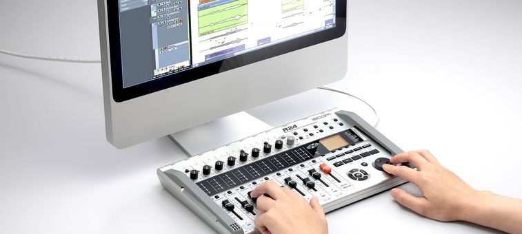 ZOOM R24 R-Series Recorder interface