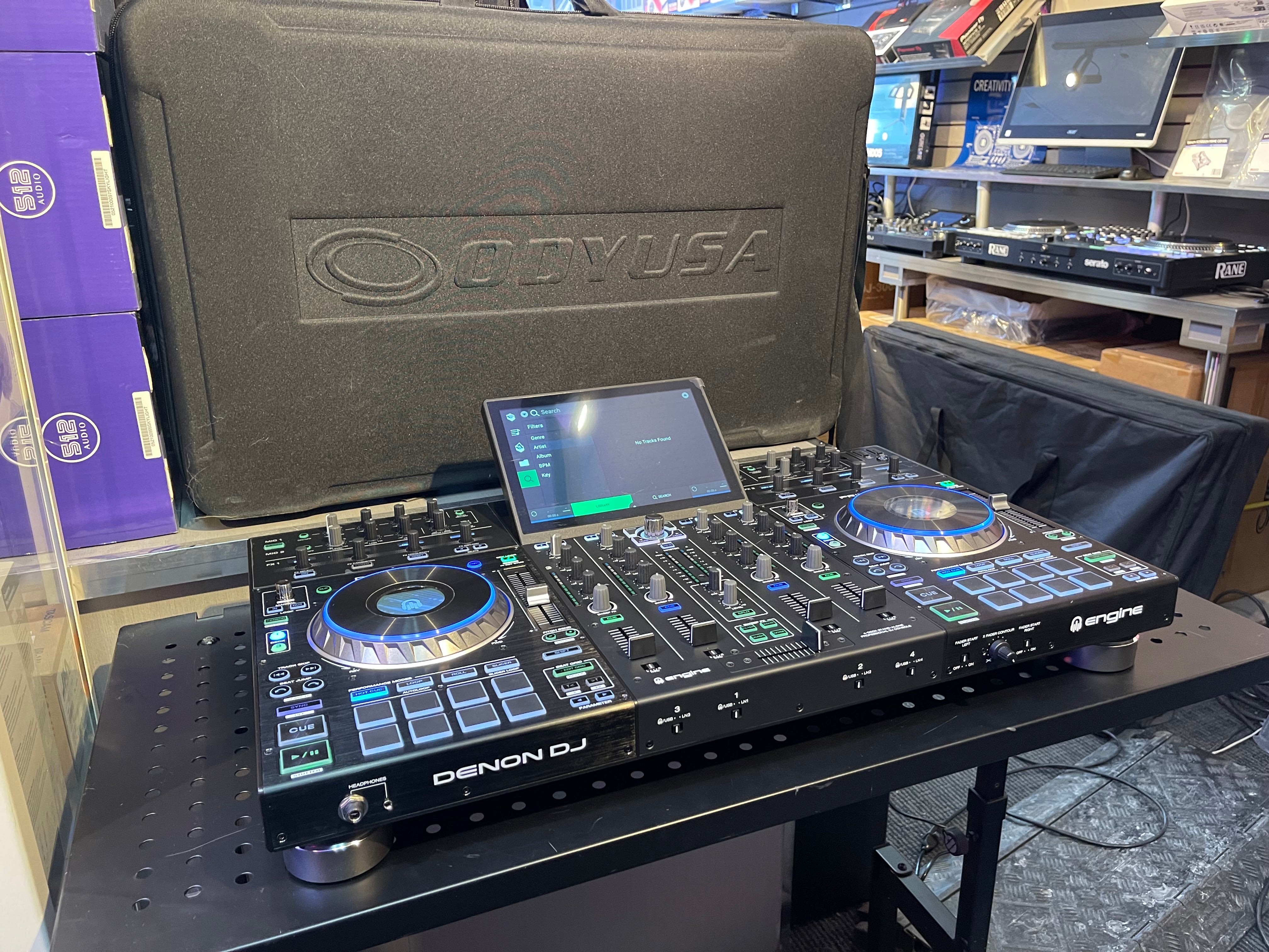 DENON DJ PRIME 4 WITH SOFT CASE  (Preowned-Super clean - 30 days warranty)