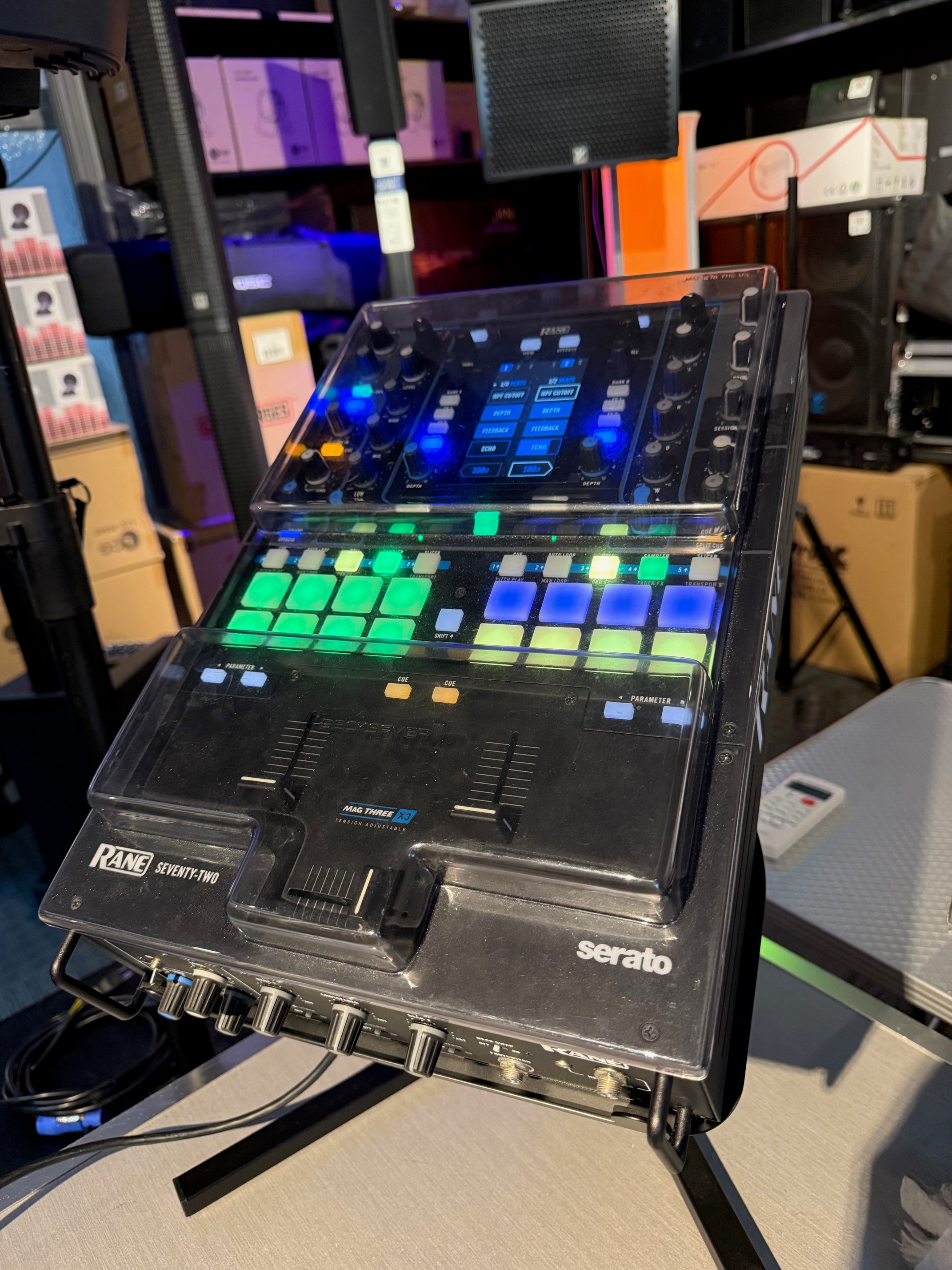 RANE SEVENTY-TWO (Pre owned - very clean - with decksaver & pelican case - 90 days warranty)