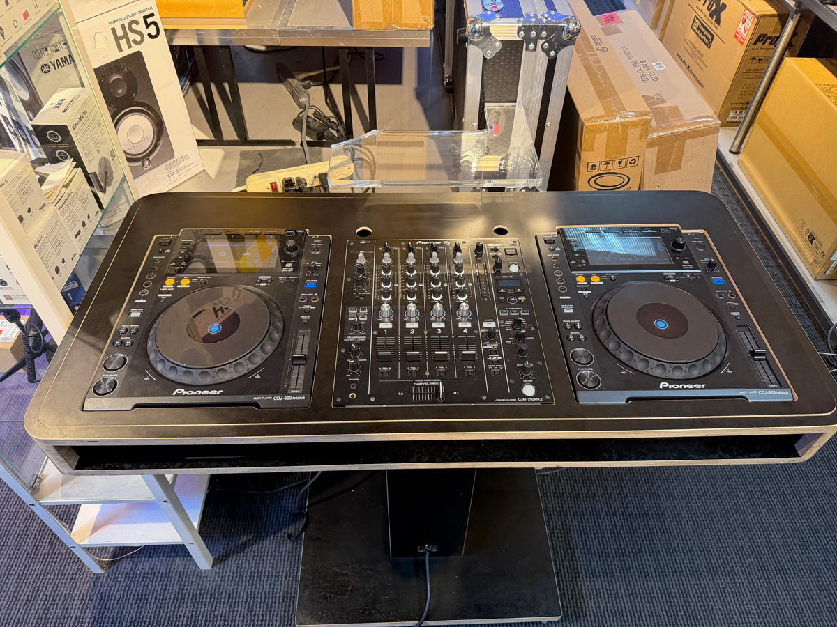 Pioneer KIT (2) CDJ-900 nexus + (1) DJM-750MKII  *** ATT : FURNITURE BOOTH NOT INCLUDED ***
