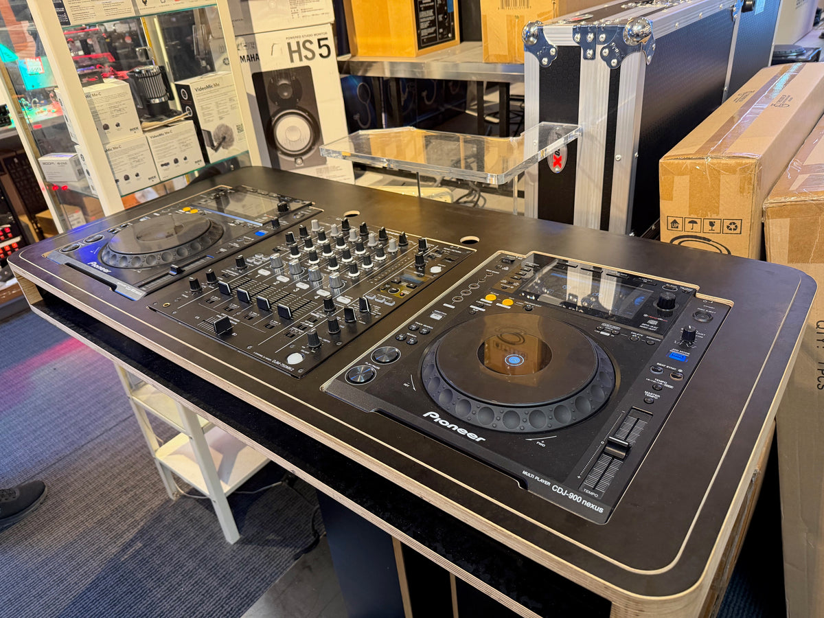 Pioneer KIT (2) CDJ-900 nexus + (1) DJM-750MKII  *** ATT : FURNITURE BOOTH NOT INCLUDED ***