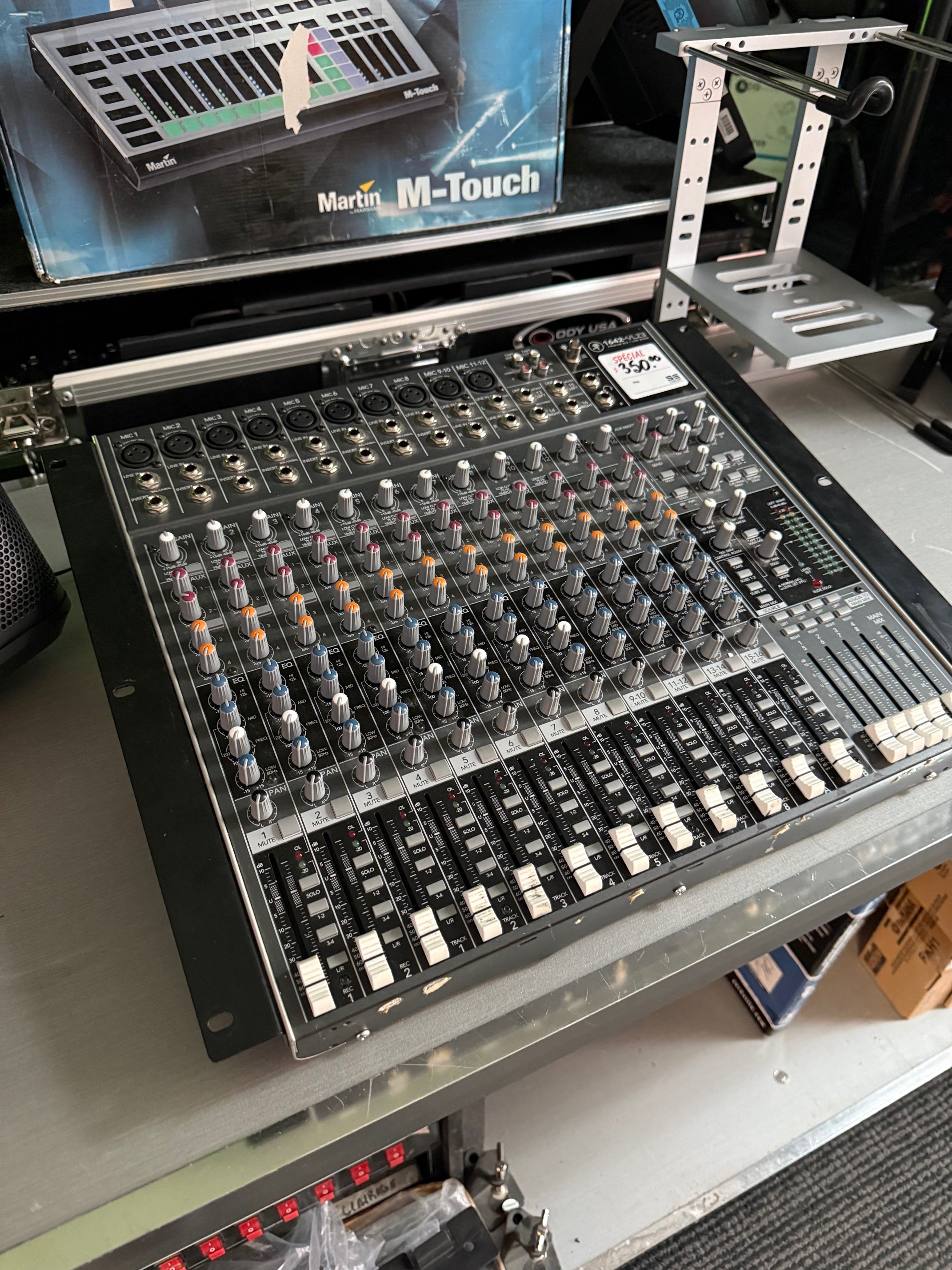 MACKIE 1642 VLZ3 (Pre owned - 30 days warranty)