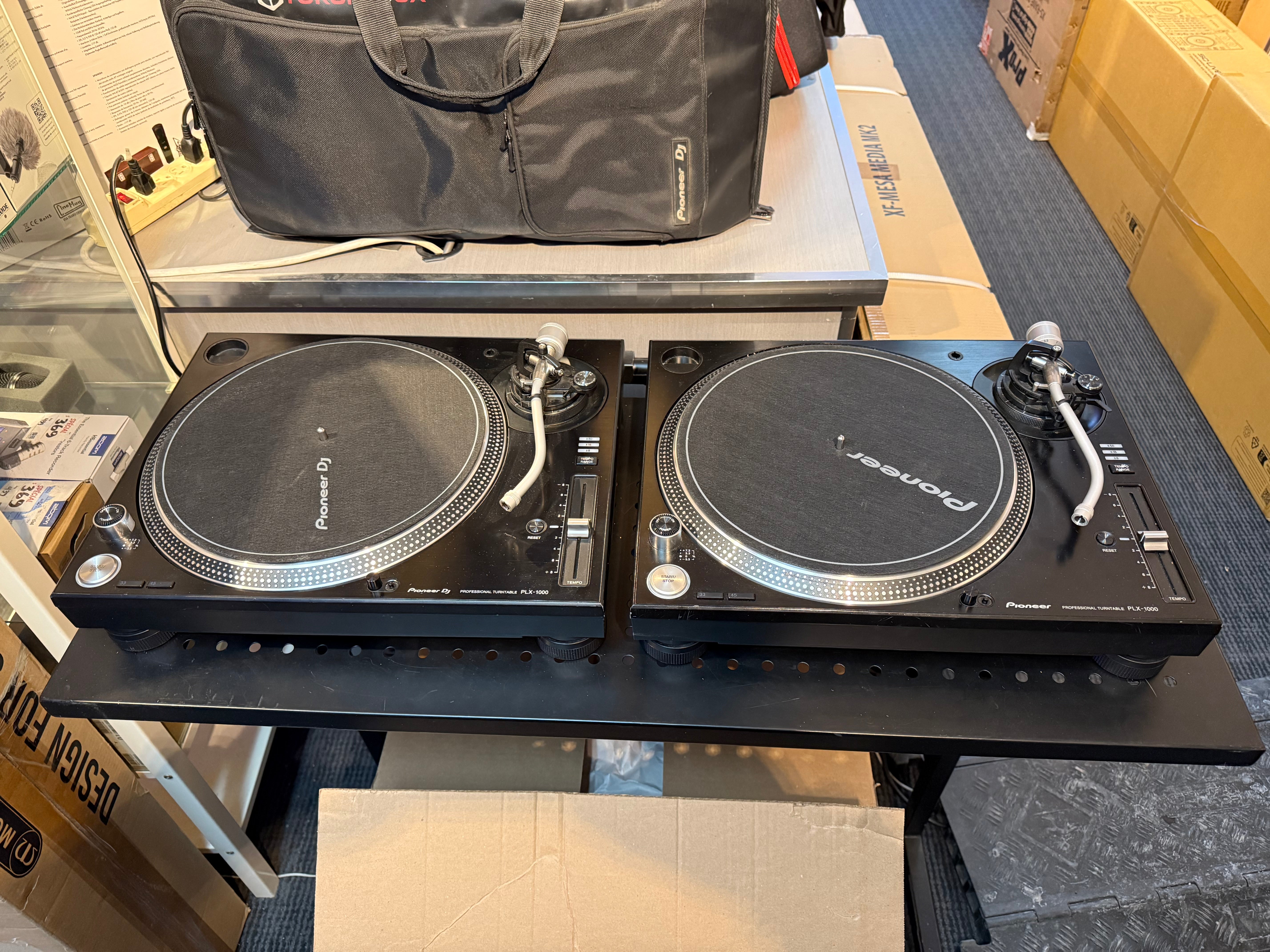 PIONEER DJ PLX-1000 (The pair - Pre owned - very clean - 30 days warranty) Professional Turntable
