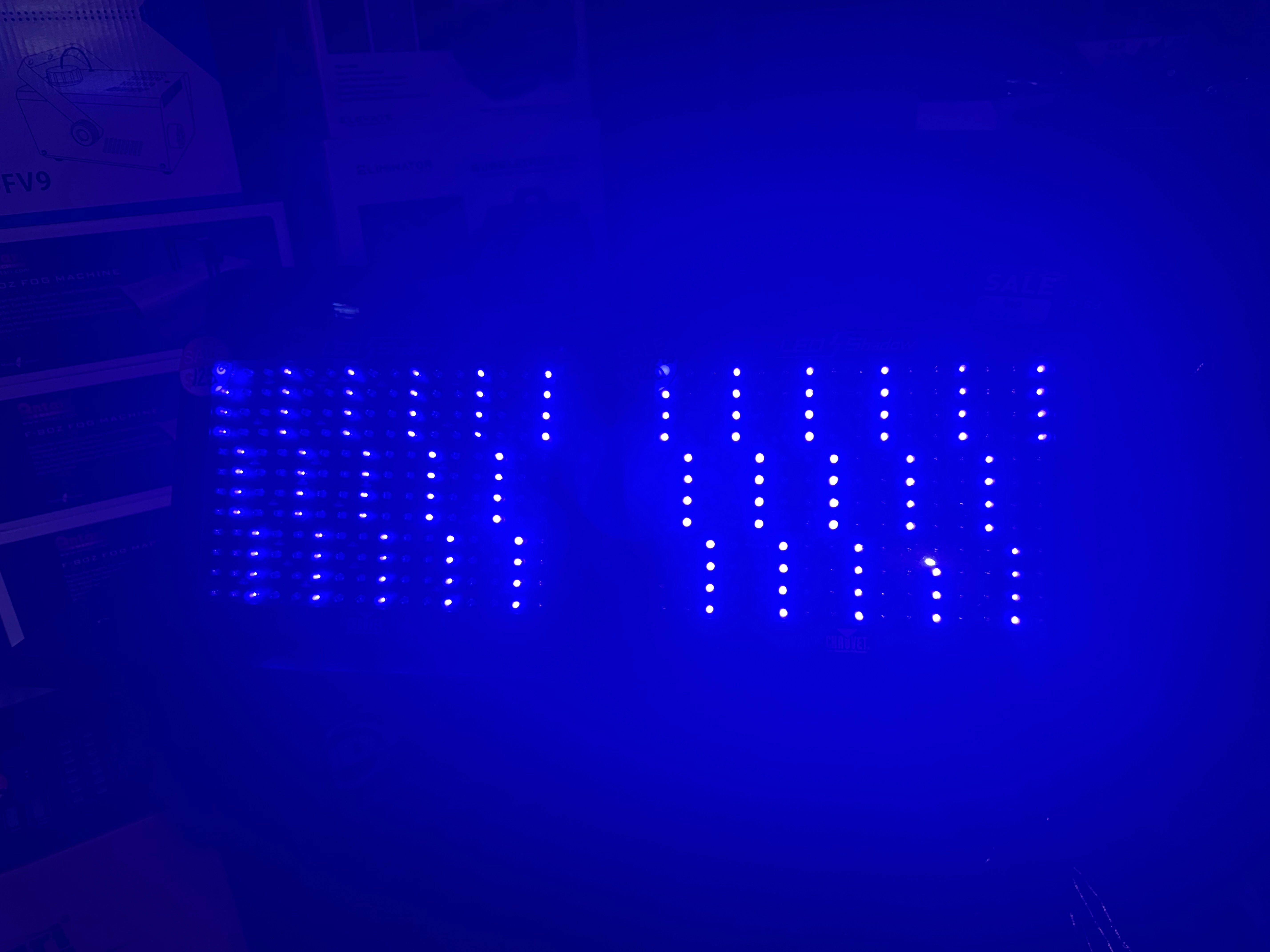 CHAUVET LED SHADOW -  blacklight panel wash