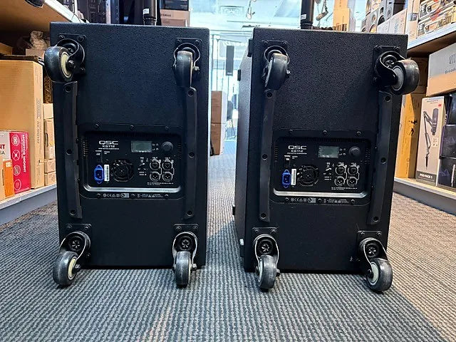 (2) QSC KS112 2000-Watt 12" Active Subwoofer (TOUTCMIX 8 NOT INCLUDED) (2) New QSC Covers included - Preowned - 3 monts warranty