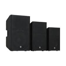 YAMAHA DXR10MK3 - 10''Powered speaker 2000 watt amplier 132 DB