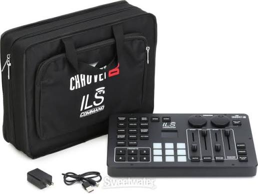 CHAUVET DJ PACKAGE (2) GIGBAR BRIDGE ILS (1) ILS COMMAND (STANDS NOT INCLUDED)