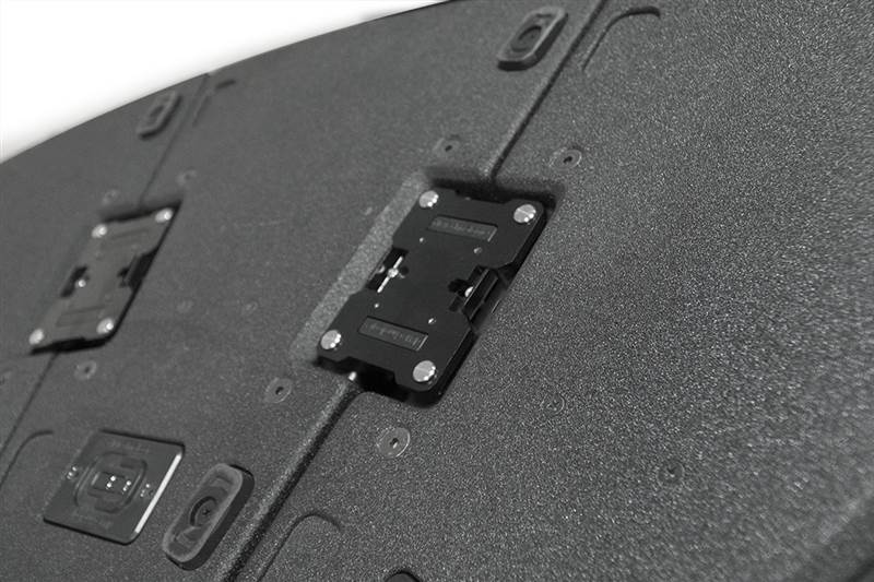 VIO-C15 - 2-WAY ACTIVE CLUSTER LOUDSPEAKER  1600 W RMS CLASS-D DIGIPRO® G4 AMPLIFIER