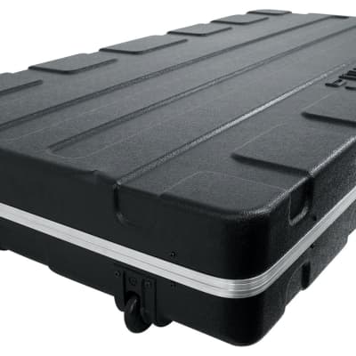 CHAUVET CHS-GBM - Pelican-style for many Chauvet products- Chauvet DJ CHS-GBM Hard Travel Case for GigBAR Fixtures