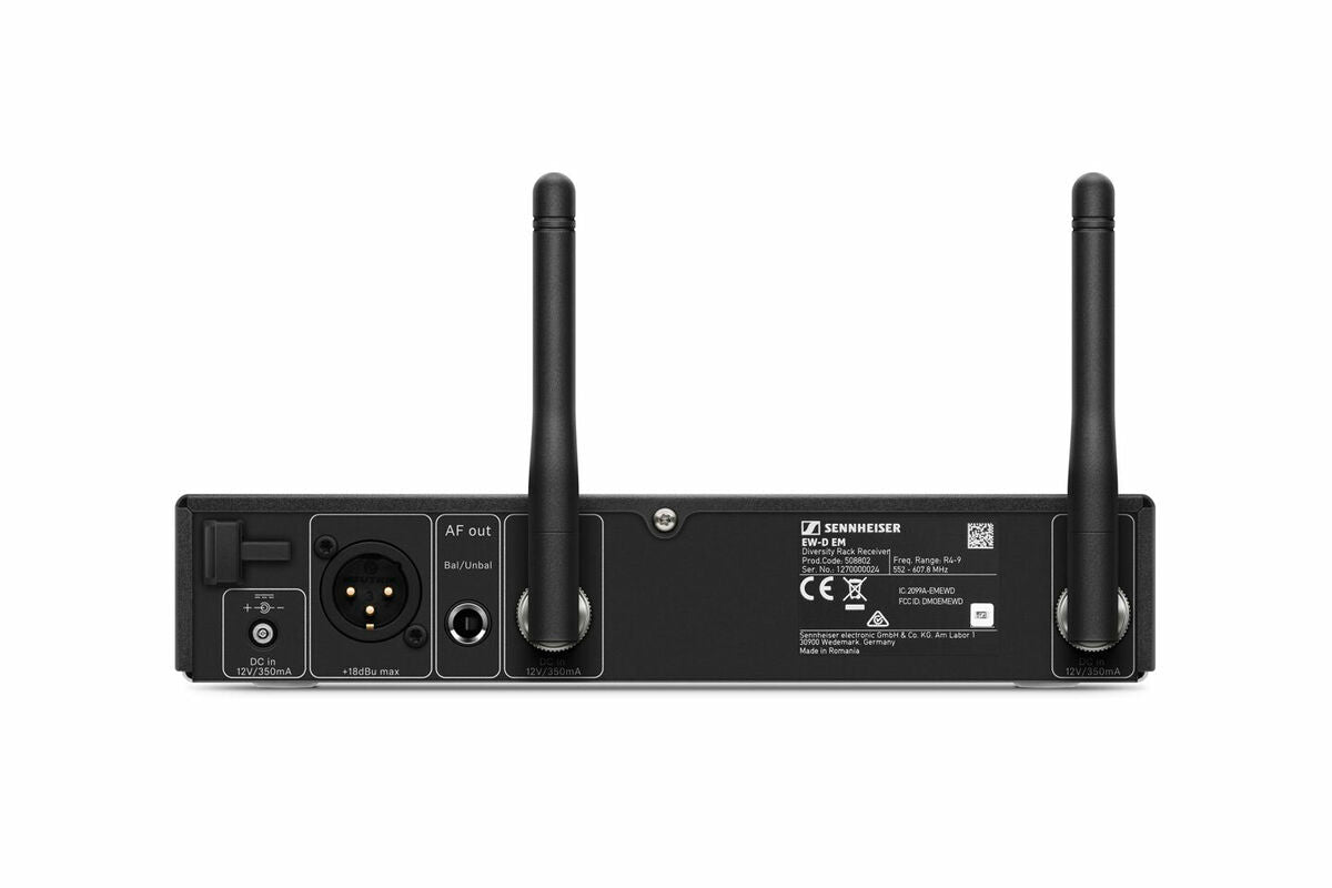 SENNHEISER EW-D ME2/835 SET - combo set digital wireless handheld transmitter and clip-on microphone.