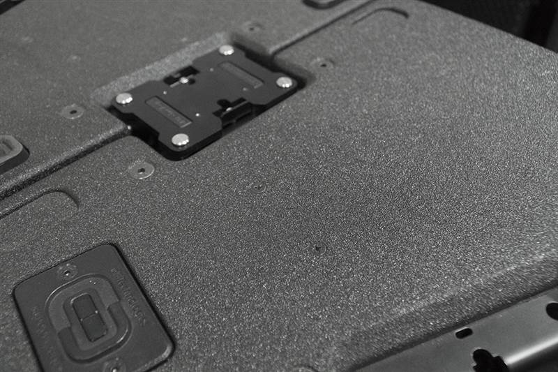 VIO-C15 - 2-WAY ACTIVE CLUSTER LOUDSPEAKER  1600 W RMS CLASS-D DIGIPRO® G4 AMPLIFIER