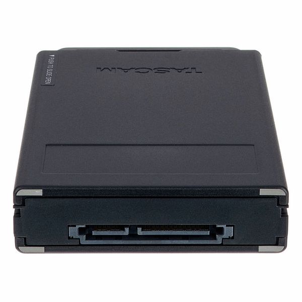 TASCAM AK-CC25 - SSD storage case for DA 6400
