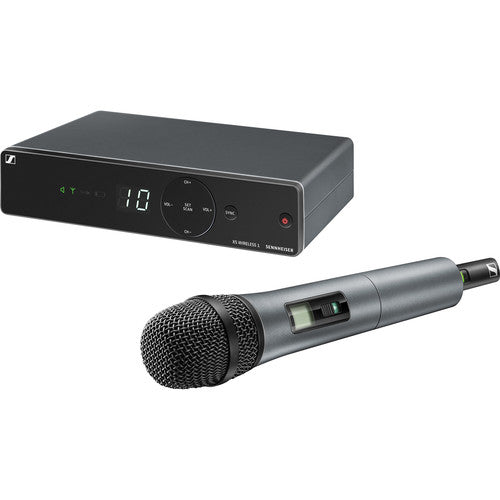 SENNHEISER XSW 1-825-A Wireless handheld microphone set