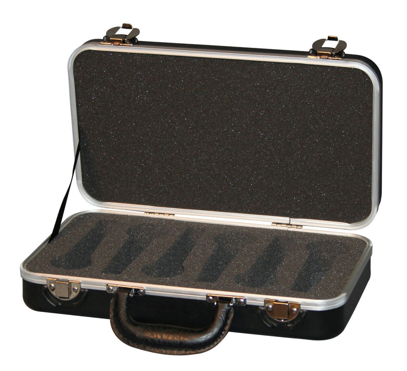 GATOR GM-6-PE Durable polyethylene construction • Triple chrome plated locking latches • Compact briefcase design • 6 Foam form fitted mic spaces