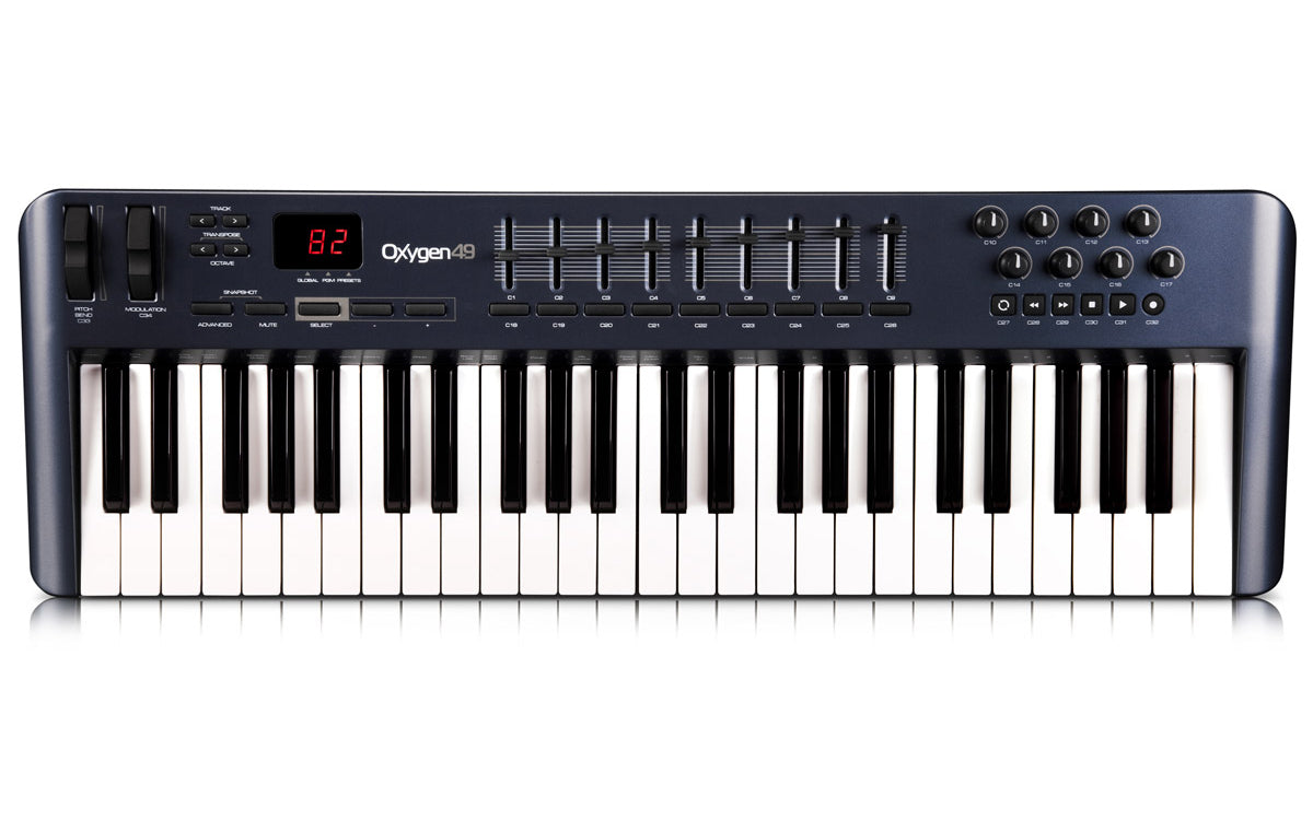 M-AUDIO OXYGEN 49 MKIV - 49 Notes USB MIDI controler