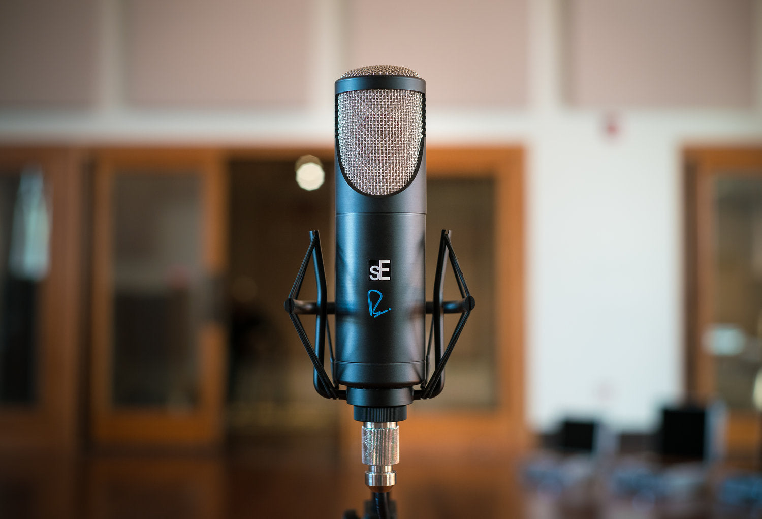 SE ELECTRONICS SE-RNT Tube Microphone