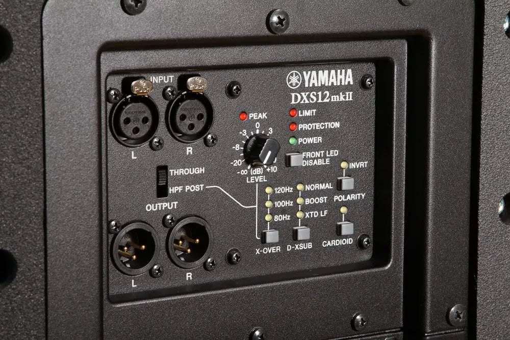 YAMAHA DXS12MKII - POWERED SUB 12''