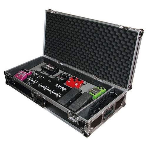 Odyssey FZGPEDAL32W Case Pedalboard - Odyssey FZGPEDAL32W - 32″ Wide Guitar Pedal Board Flight Case