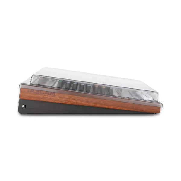 DECKSAVER DS-PC-MODEL12 - Decksaver DS-PC-MODEL12 Tascam MODEL 12 Cover