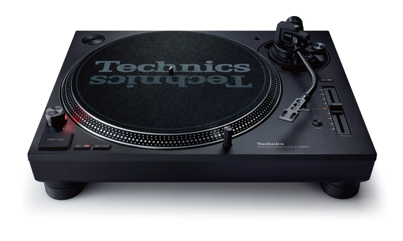 TECHNICS SL1200 MK7 - High torque professional dj turntable