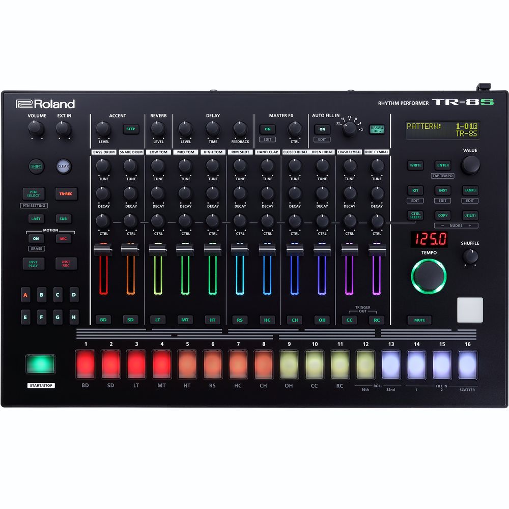 ROLAND TR-8S DRUM MACHINE