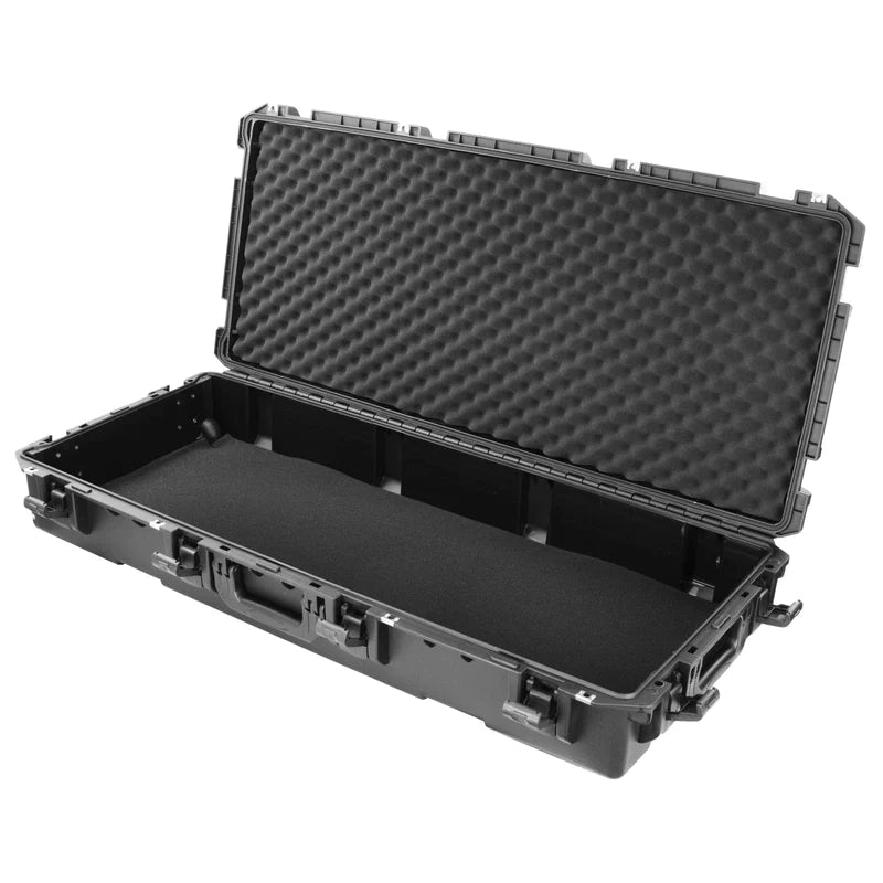 Odyssey VU441707W Case DJ Gear - Odyssey VU441707W - 44″ x 17.75″ x 7″ Utility Case with Wheels